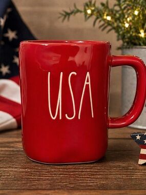Rae Dunn USA Mug